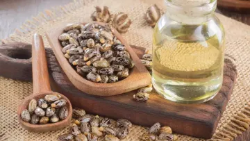 نحوه مصرف روغن کرچک برای رفع یبوست