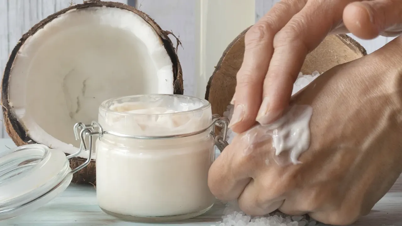 چرا پوست‌تان حتی بعد از مرطوب کردن هم خشک است؟