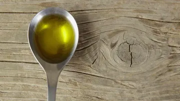 آیا خوردن روغن زیتون خالی هیچ فایده ای دارد؟