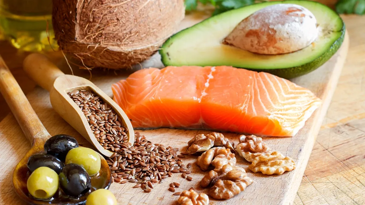 تفاوت چربی اشباع و غیر اشباع چیست؟