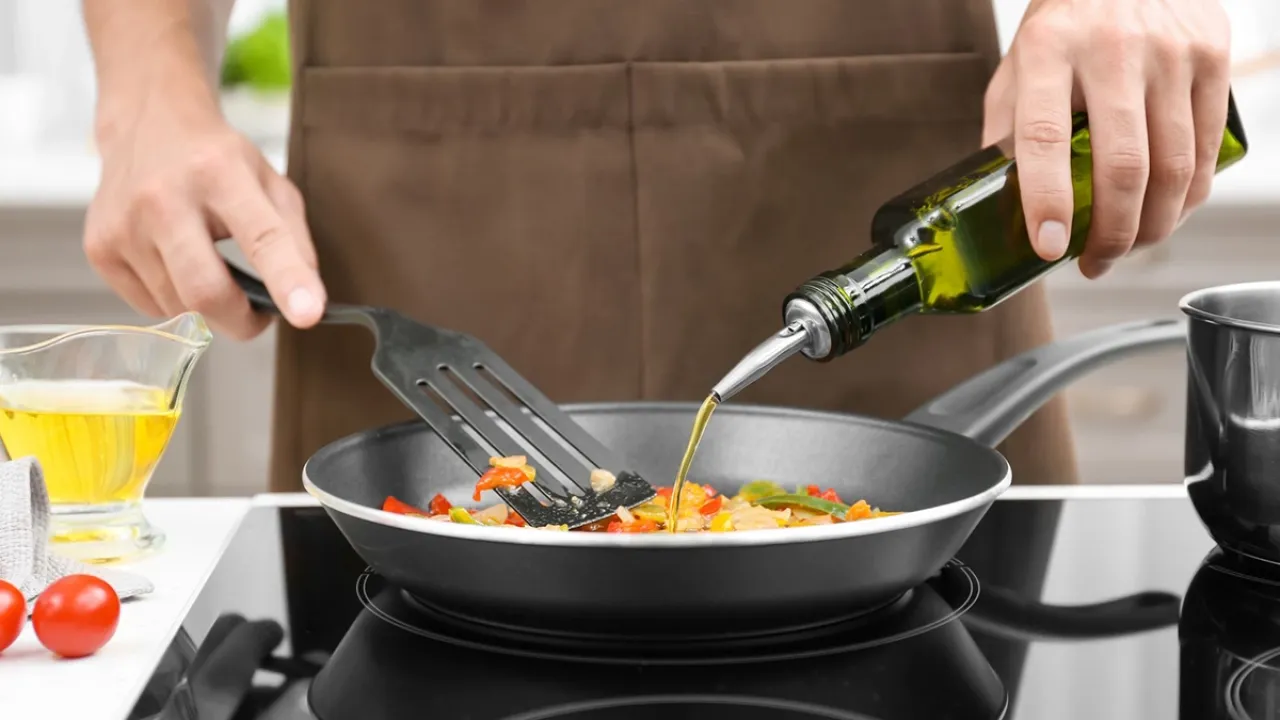 باورهای نادرست درباره سرخ کردن با روغن زیتون